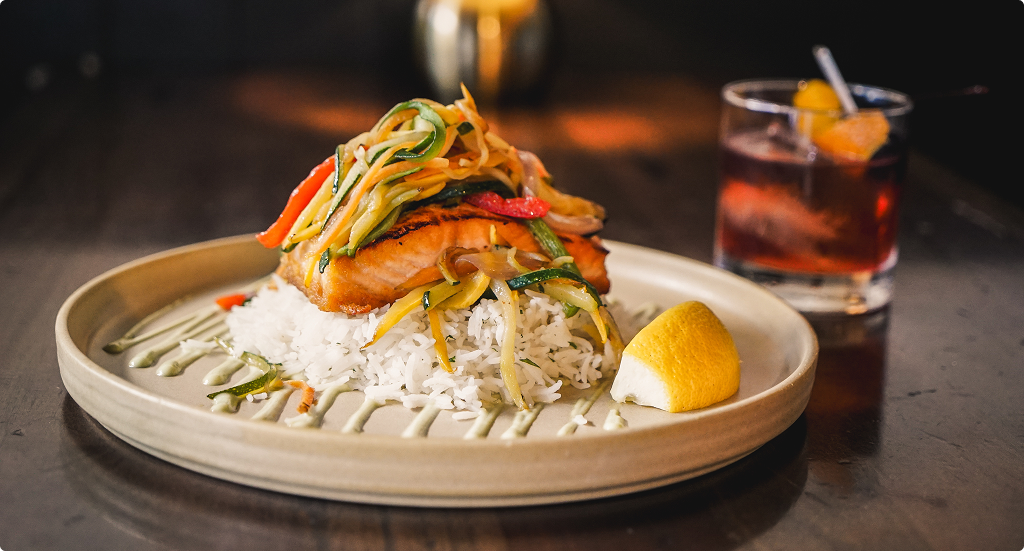 Dillon's Local — plated salmon and cocktail